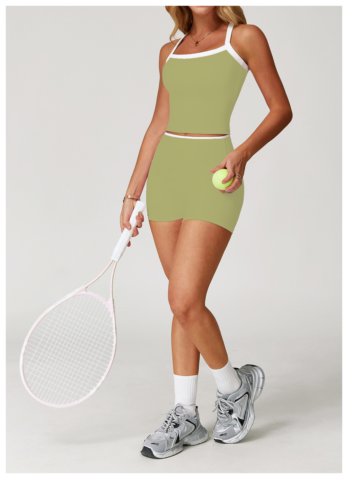 Court Club Olive