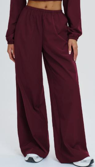 Wide-Leg Windbreaker Pant