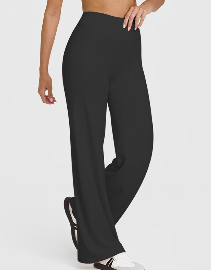 Studio Wide-Leg Flare Pant