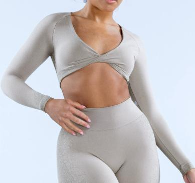 Seamless Twist-Front Long Sleeve Crop