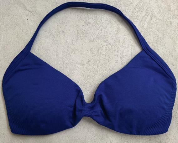 Seamless Twist-Front Sports Bra