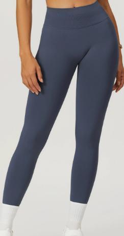 Seamless Contour Legging