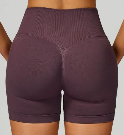 Seamless Contrast Trim Scrunch Shorts