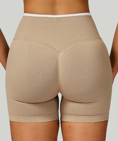 Seamless Contrast Trim Scrunch Shorts
