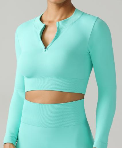 Seamless Half-Zip Long-Sleeve Crop Top