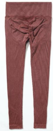 Seamless Ribbed Scrunch Legging